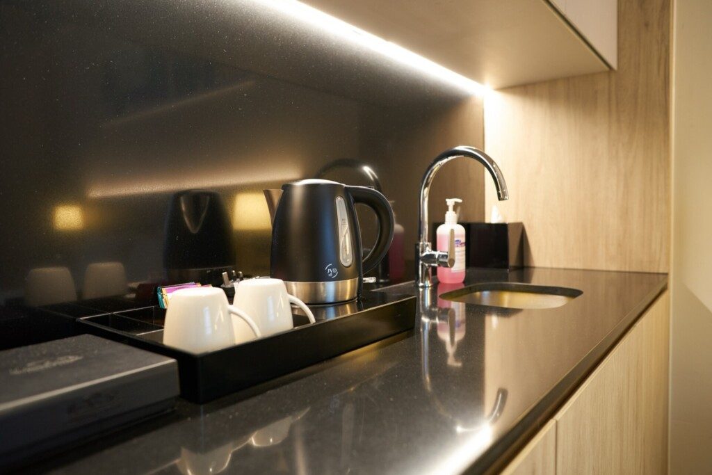 Coin cuisine, kitchenette d'un appart hotel