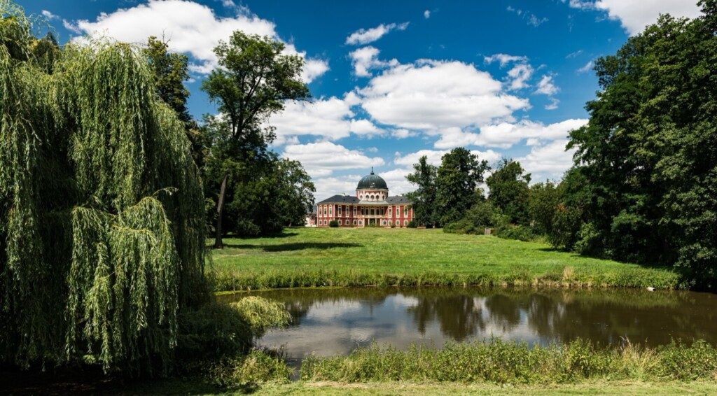 le château baroque de Veltrusy et son parc, près de Prague