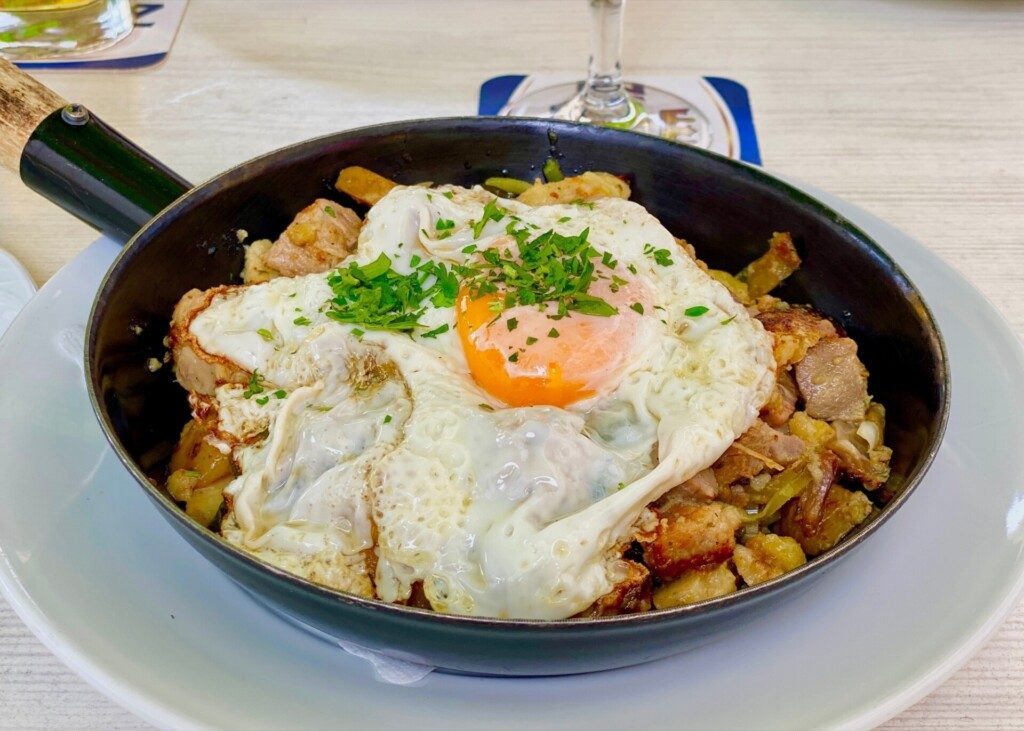 Le traditionnel Tiroler Gröstl, Autriche