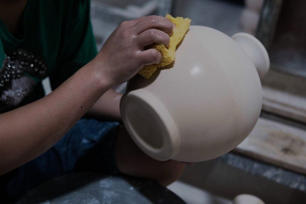 La poterie, spécialité de Bat Trang, à côté de Hanoï