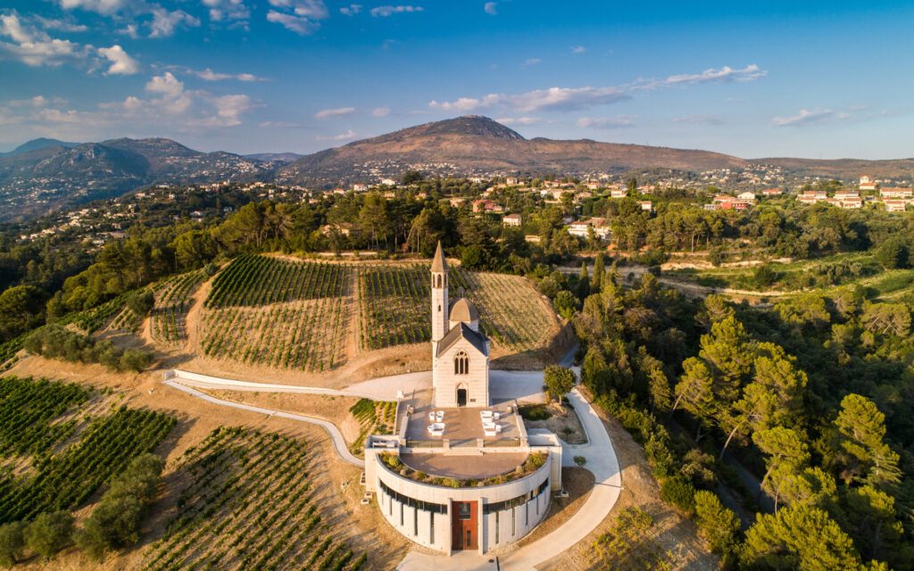 Vue aérienne du Château de Bellet près de Nice