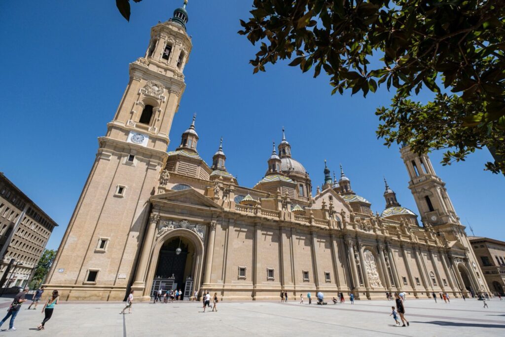 La basilique Nuestra Señora del Pilar, Saragosse