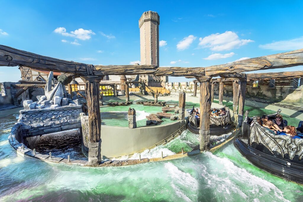 Le niveau supérieur de River Quest, les bouées de Phantasialand