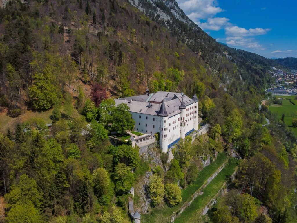 Le Château Tratzberg autour d'Innsbruck
