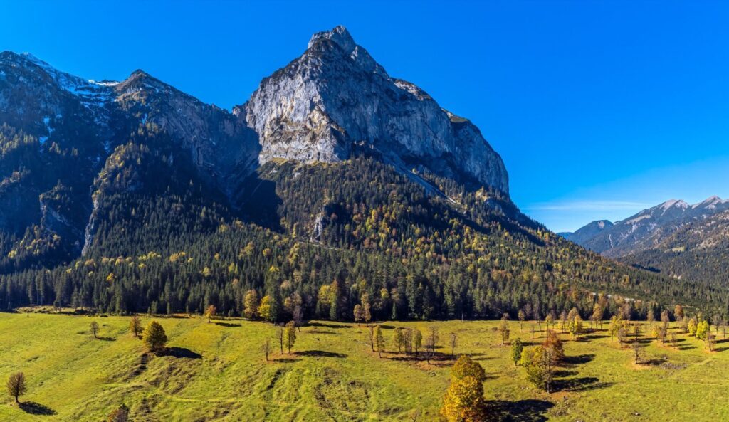 Paysage du parc naturel du Karwendel dans les environs d'Innsbruck