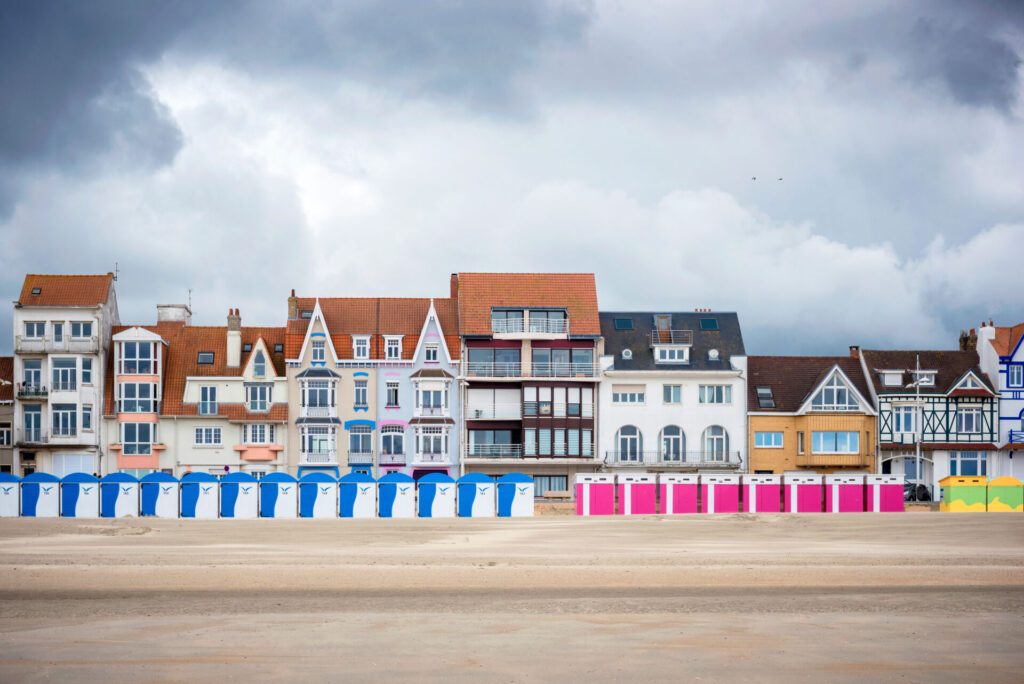La plage de Malo-les-Bains avec ses villas Belle Époque