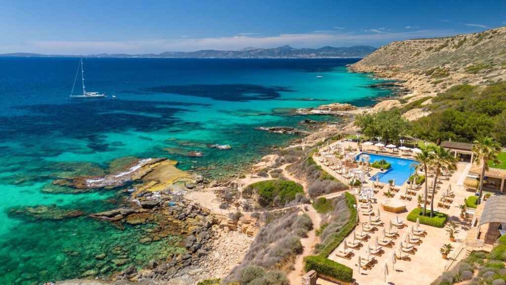 Luxe et détente en bord de la mer à Majorque