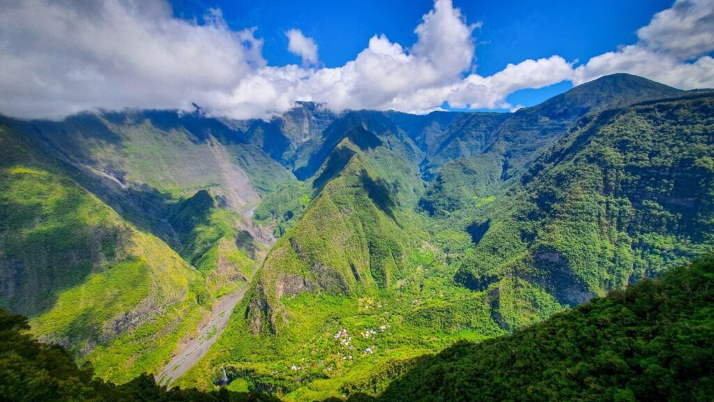 Randonnée à Grand Bassin, vue depuis le belvédère de Bois Court (La Réunion)
