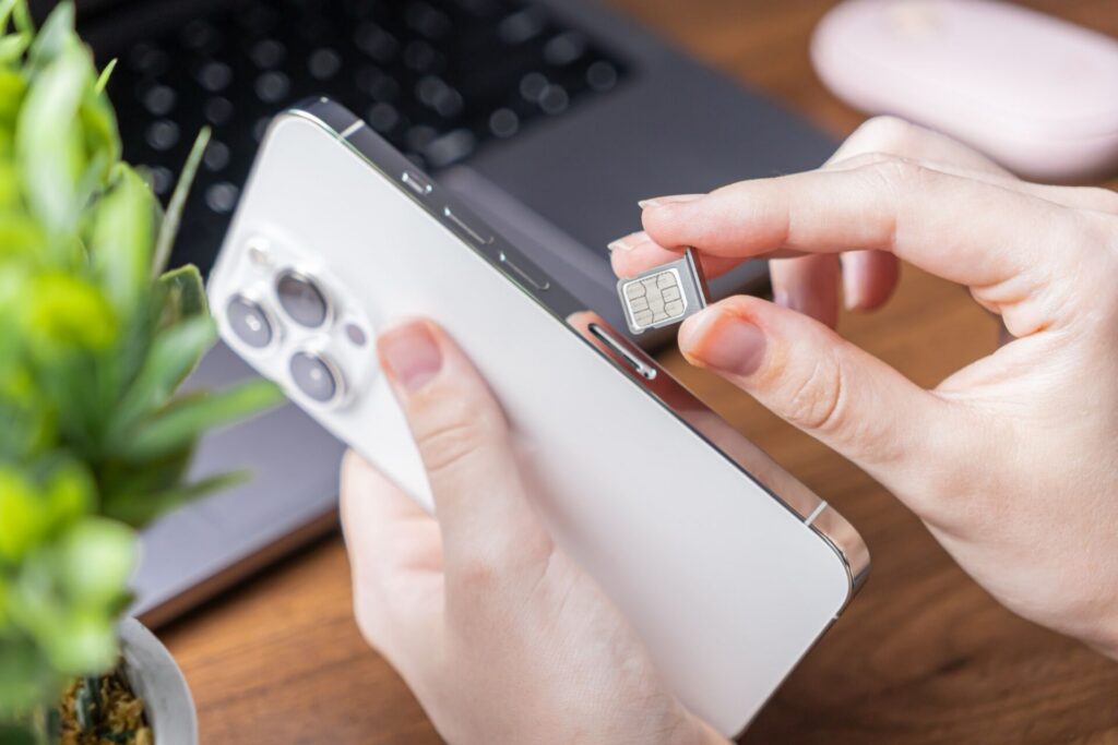 Avec une eSIM, pas besoin de changer la SIM de votre téléphone